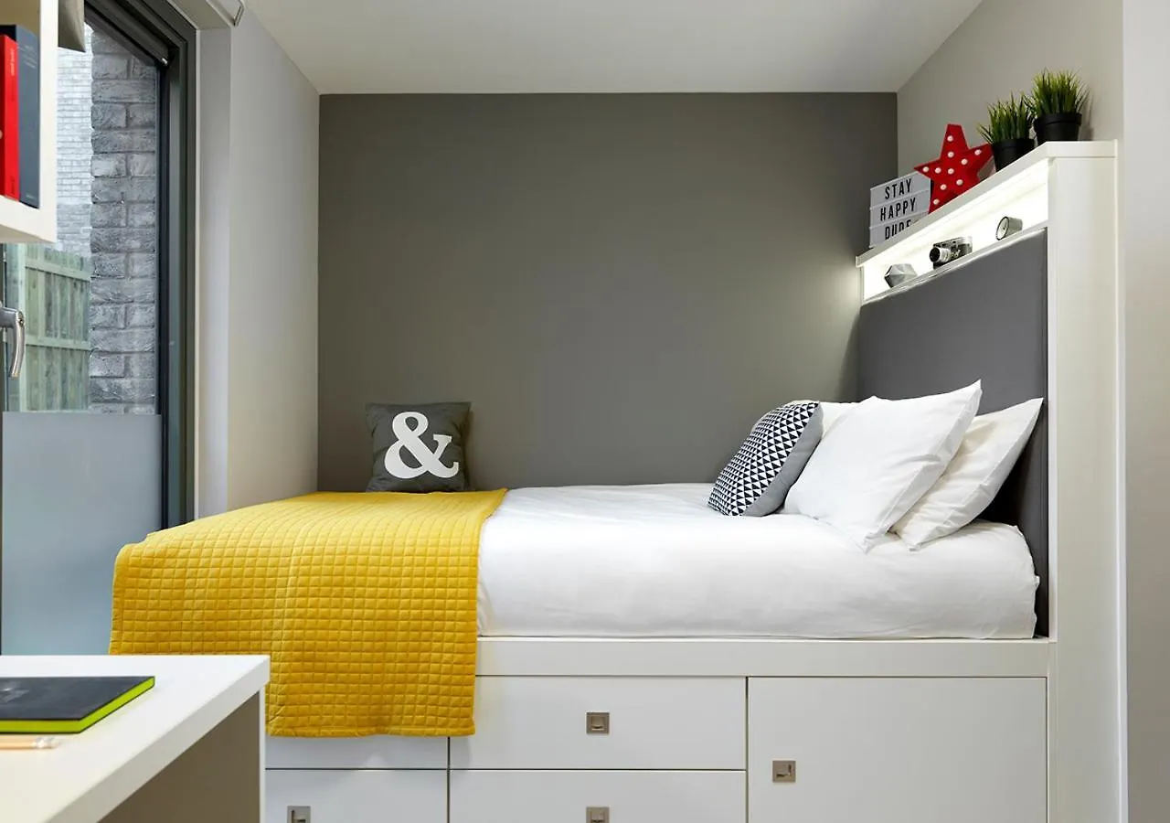 Student Castle Apartment Edinburgh 0*,  United Kingdom