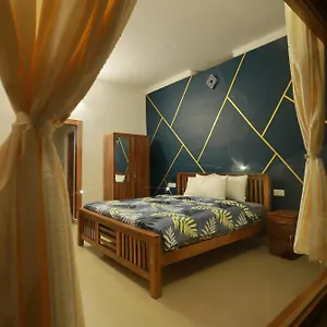 Rustic Rae , Vagamon India